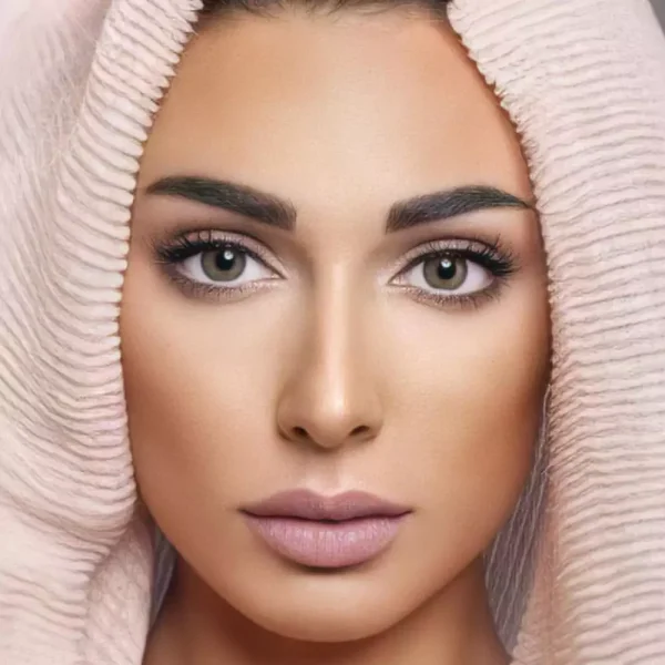 لنز چشم رنگی آناستازیا رنگ شیکاگو بلوند عسلی زیتونی دوردار