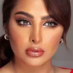 لنز چشم رنگی آناستازیا رنگ شیکاگو بلوند عسلی زیتونی دوردار