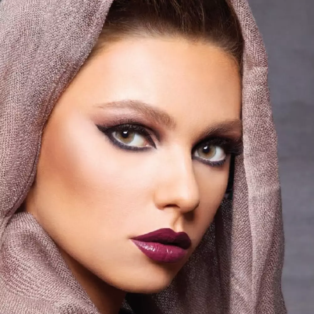 لنز چشم رنگی آناستازیا رنگ نیویورک اولیو سبز عسلی دوردار