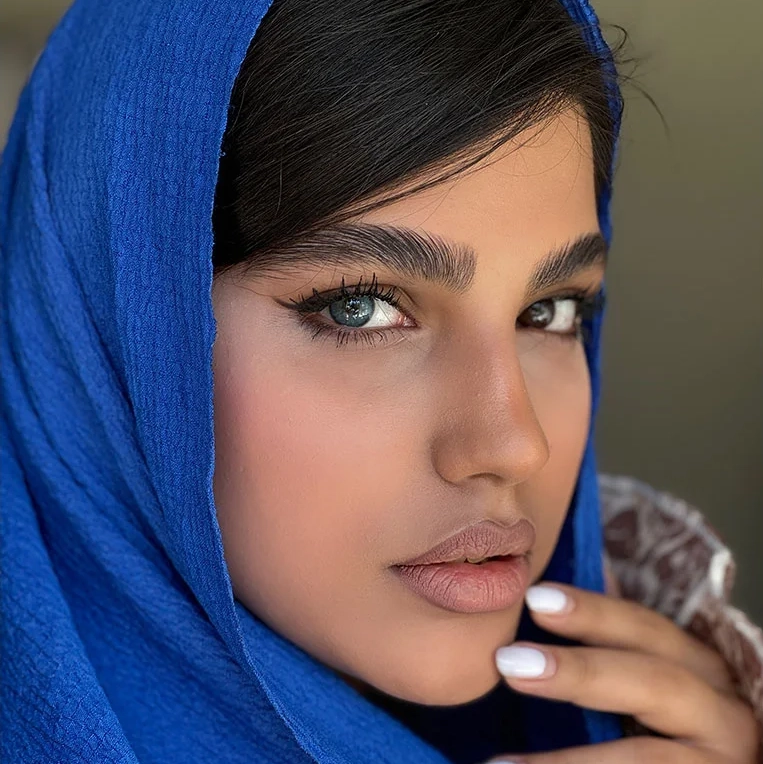 لنز NK لیو بلو آبی دور دار