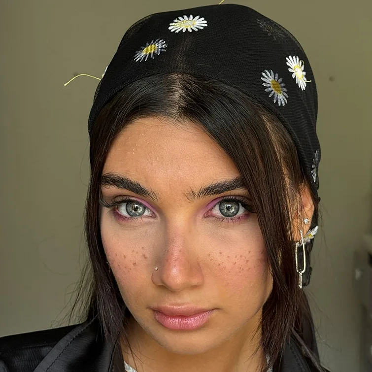 لنز لیزا وایلد موکا طوسی عسلی