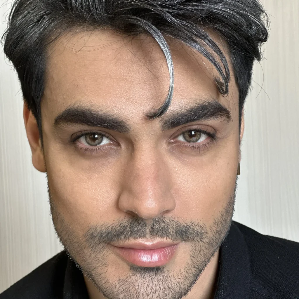 لنز سنیوریتا چارمینگ براون سبز یشمی دور دار