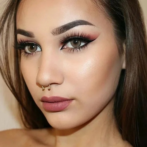 لنز سولوتیکا نچرال کالرز اکره عسلی خاکی دور دار