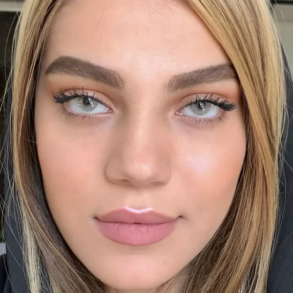 : لنز جمستون اسپرینگ مل کول سبز عسلی بدون دور