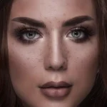 لنز چشم رنگی لومینس رنگ گرین سبز یشمی روشن بدون دور